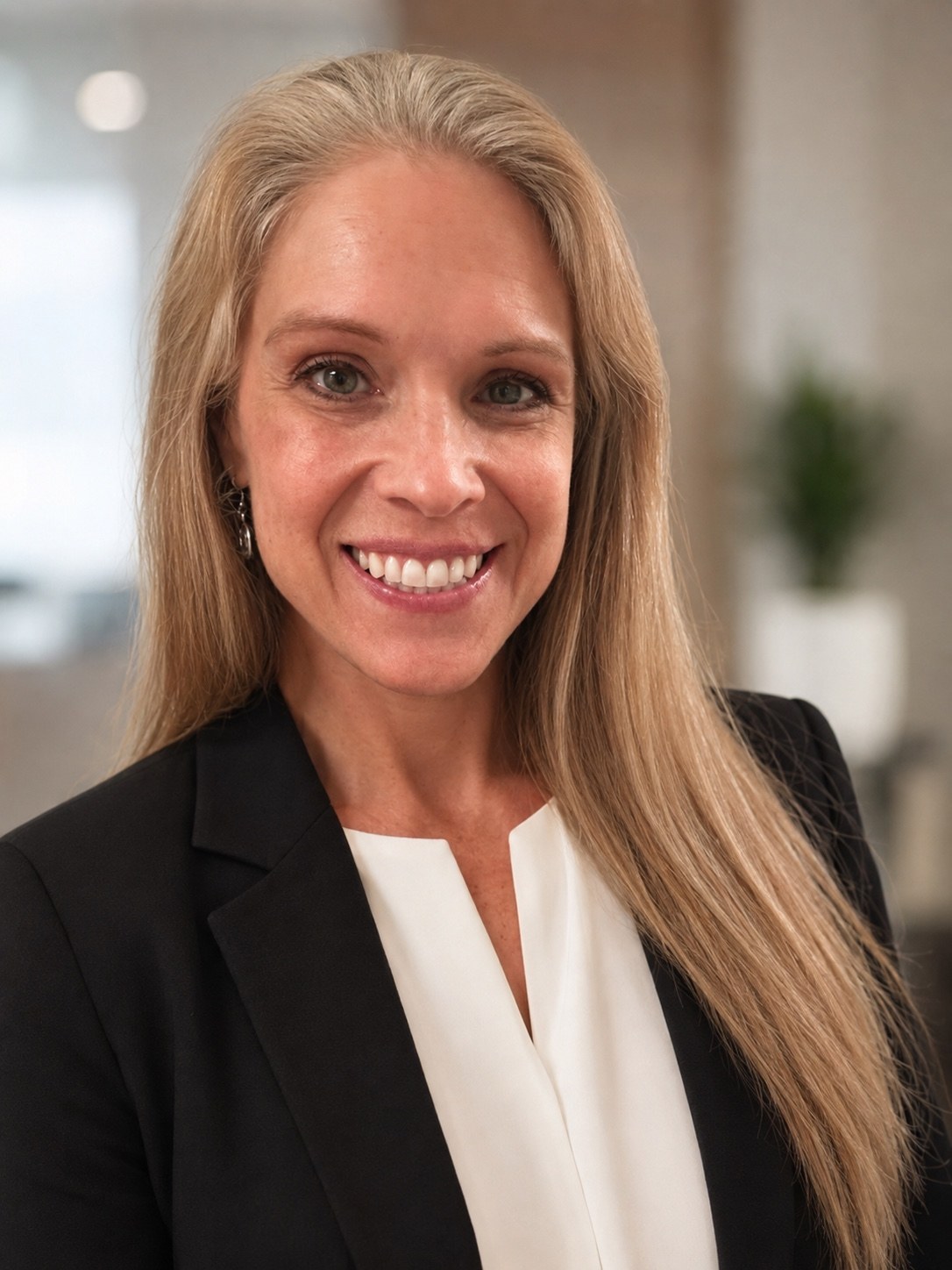 Professional headshot of Lisa Kreiger